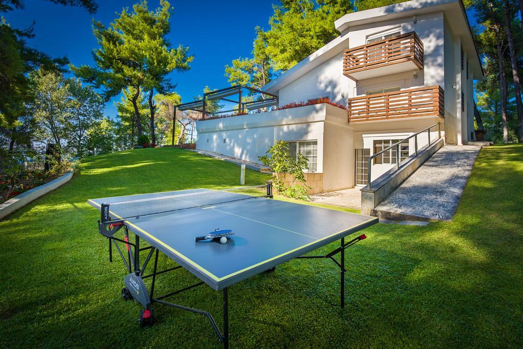 The White Villa At Sani Sani  Exteriér fotografie